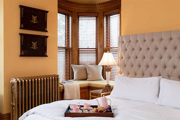Hotel La Crosse Bed and Breakfast