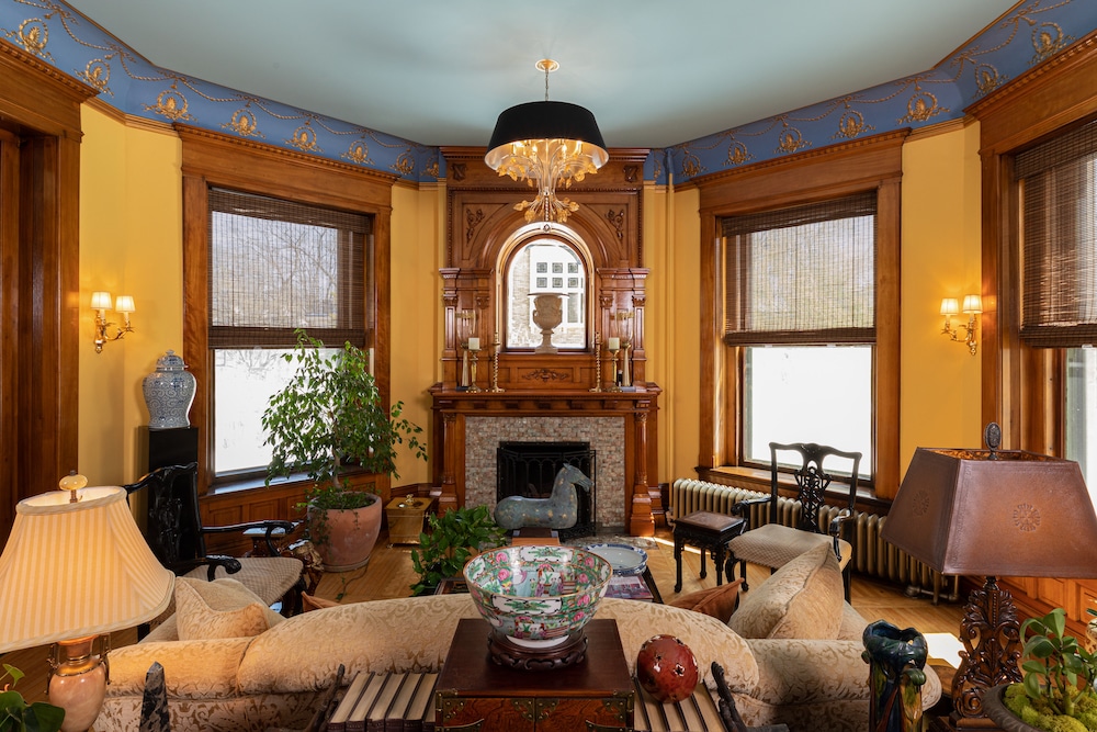 One of the common areas at our luxury Bed and Breakfast in Wisconsin, located near the Great River Road in Wisconsin
